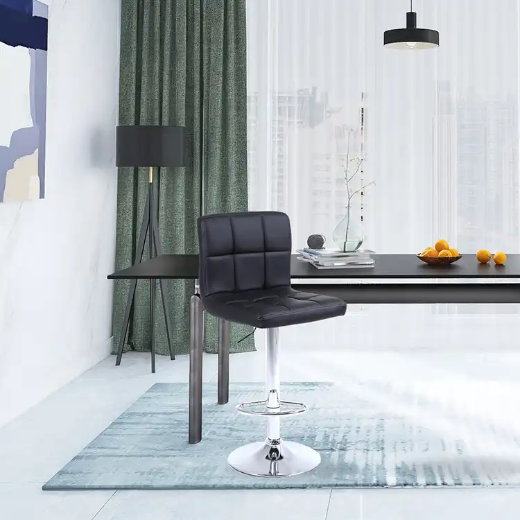 Kursi bar putar dengan sandaran persegi yang dapat disesuaikan: Apakah layak dibeli?