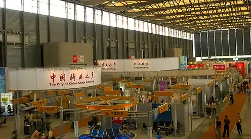 अंजीमधील बार स्टूलचा इतिहास